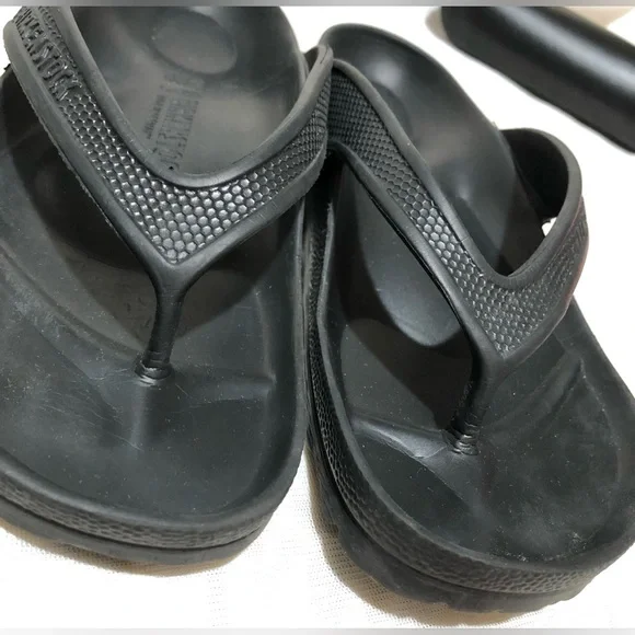 Birkenstock Black Flip Flops - Picture 4 of 9